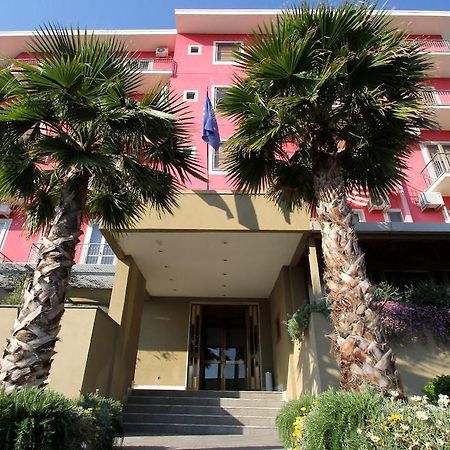 פונטקניאנו Hotel Carosello מראה חיצוני תמונה